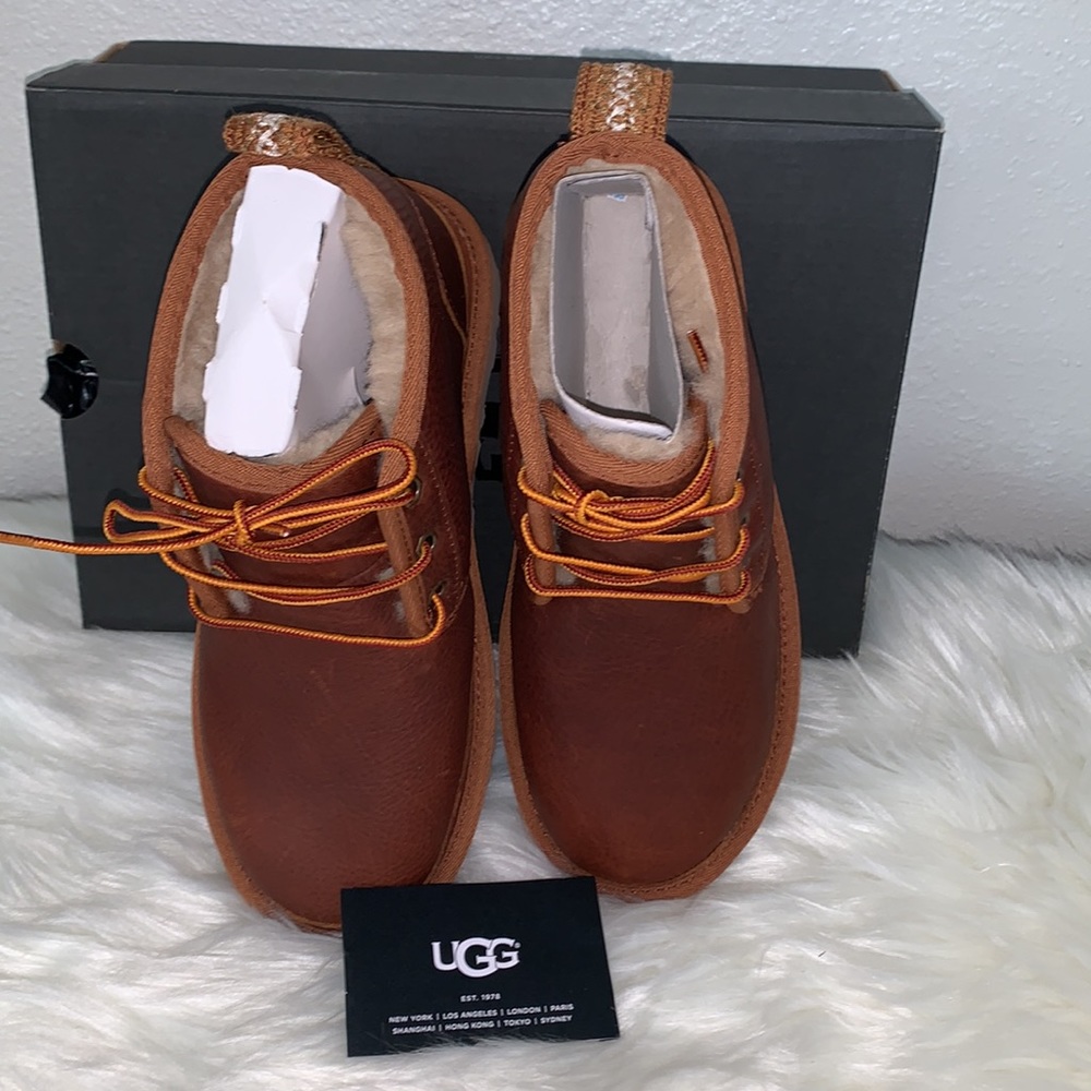 UGG Australia Neumel Leather Men's Boot - Picture 2 of 8